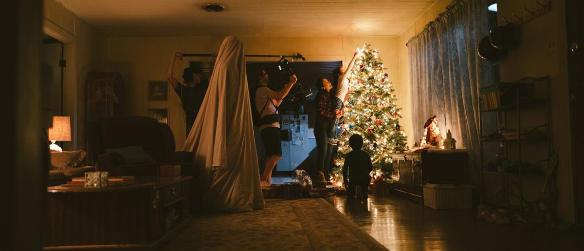 Palermo wears a Ready Rig and operates the Movi M15 gimbal as he gets free-flowing footage of the family that settles into the house after M moves away.