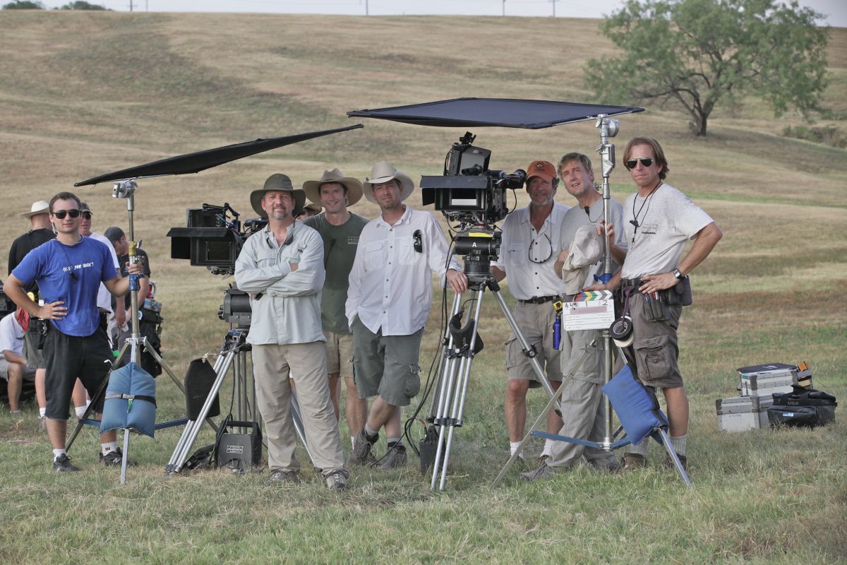 Jur and crew on location for the Fox series Lone Star (2010).
